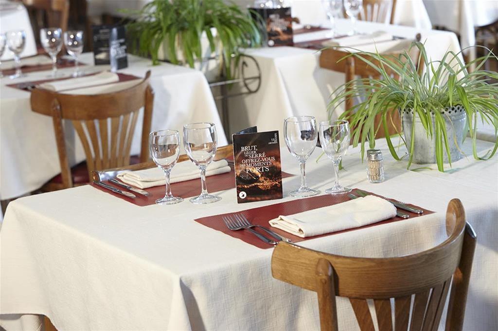 Hotel Restaurant Kyriad Mulhouse Nord Illzach מראה חיצוני תמונה